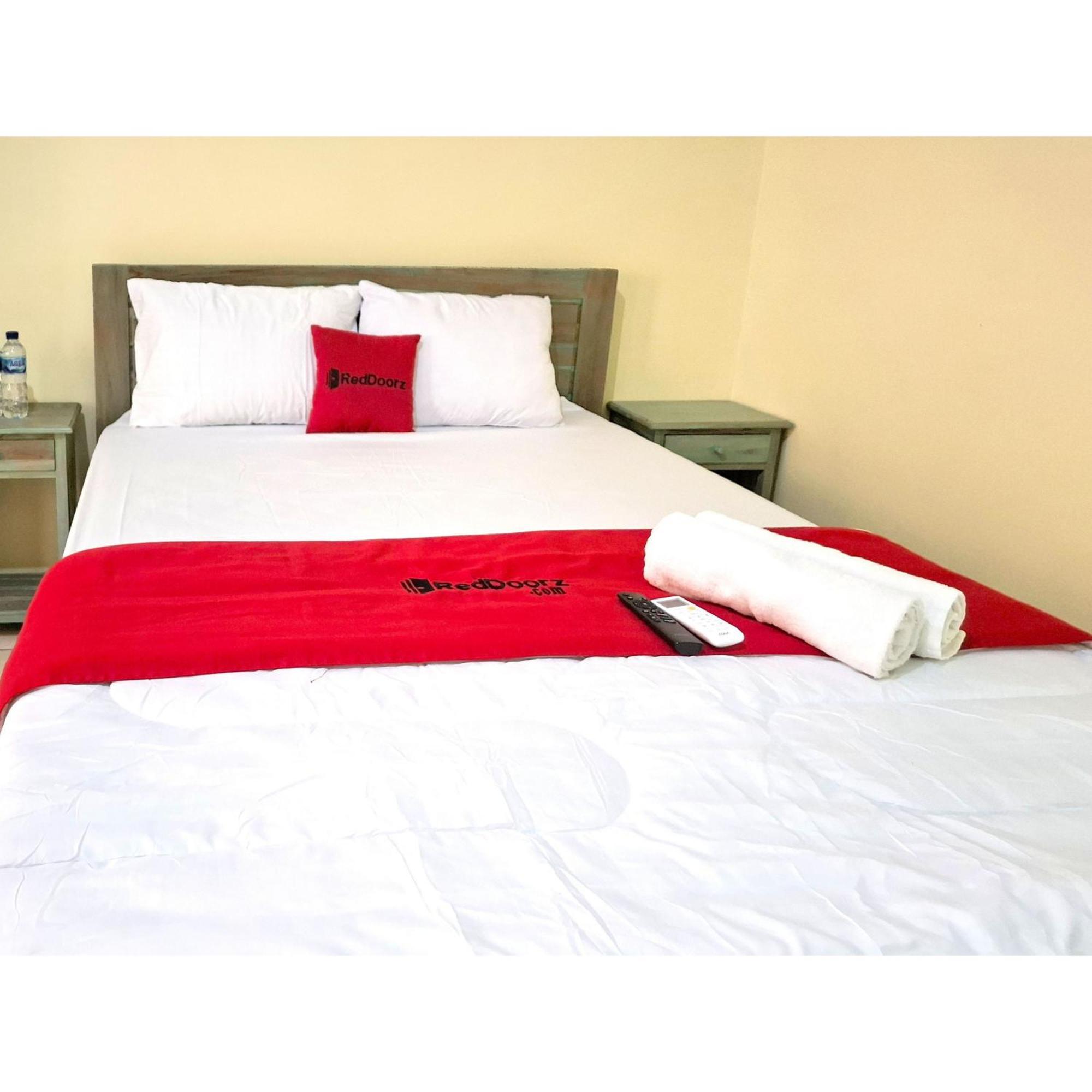 Reddoorz Near Alun Alun Jepara Kesembu 외부 사진